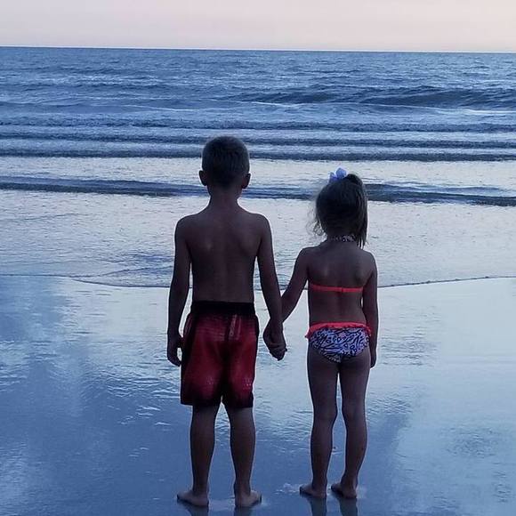 Meet your Posher, Eva - Picture 1 of 1